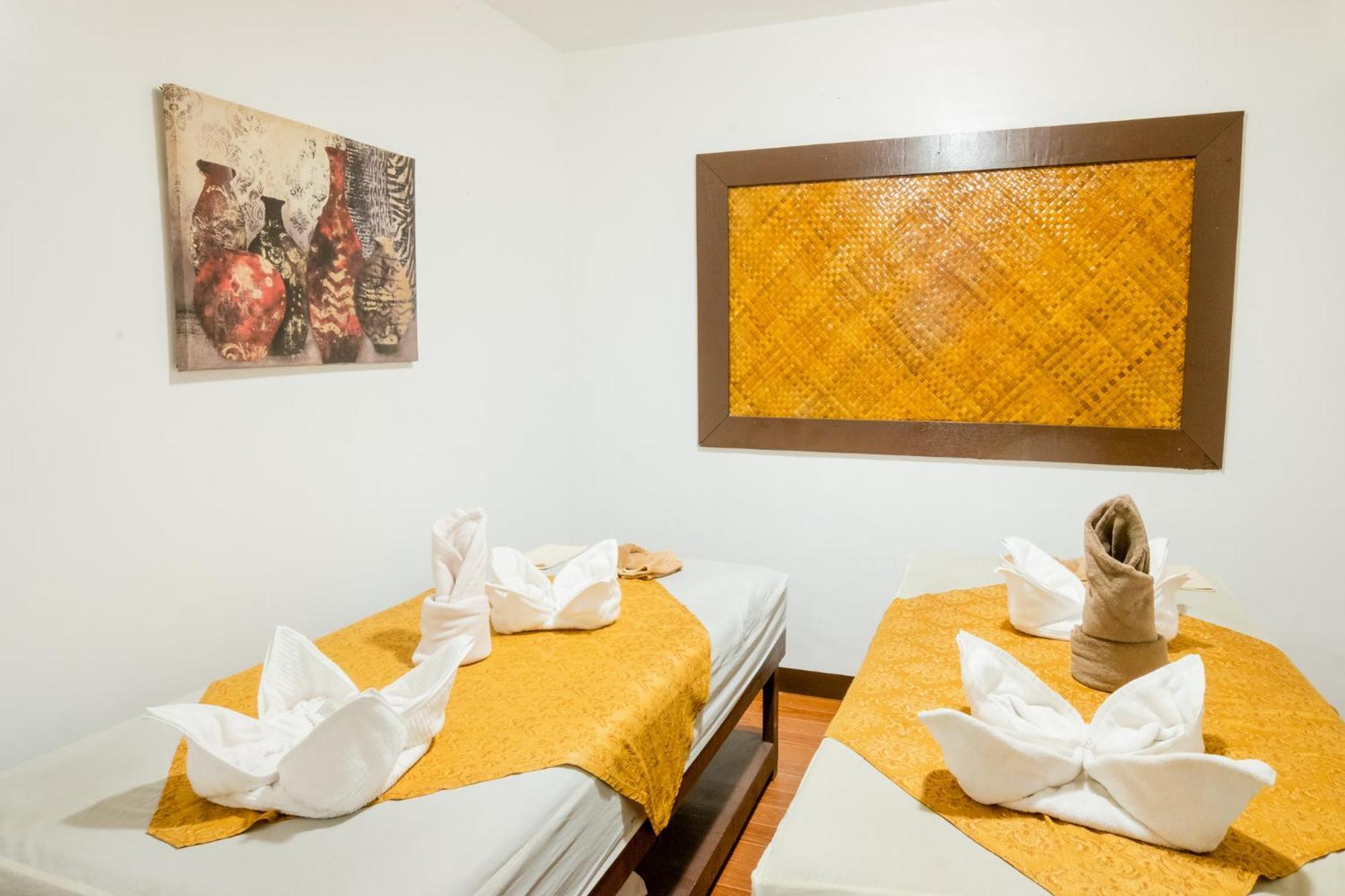 Public House Hostel Lapu-Lapu City Exterior photo